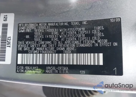 2010 Toyota Tundra Grade 4.6L V8 z USA, uszkodzony, nr VIN 5TFUM5F11AX006627